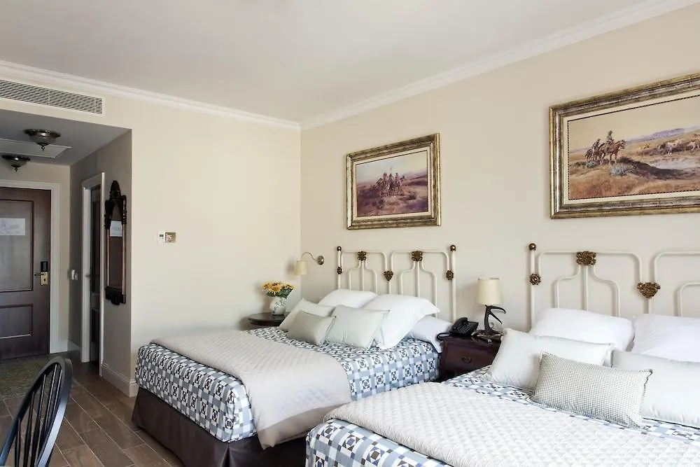 PortAventura Hotel Gold River: Theme Park Access Included Salou