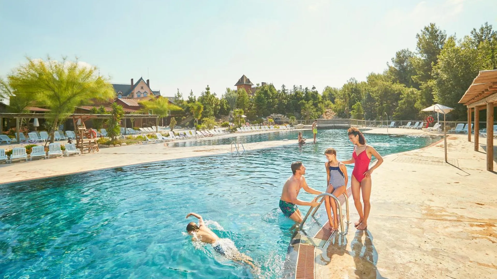 PortAventura Hotel Gold River: Theme Park Access Included Salou 4*,
