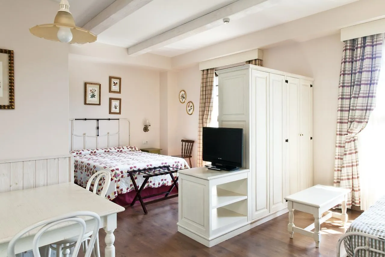 PortAventura Hotel Gold River: Theme Park Access Included Salou Spain