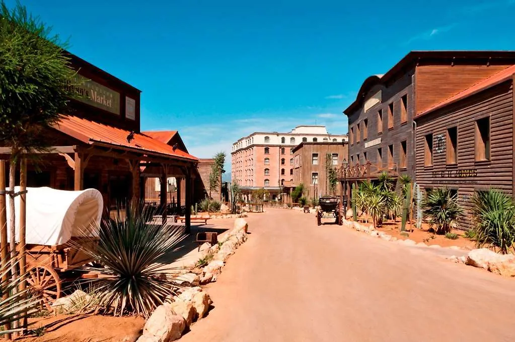 PortAventura Hotel Gold River: Theme Park Access Included Salou