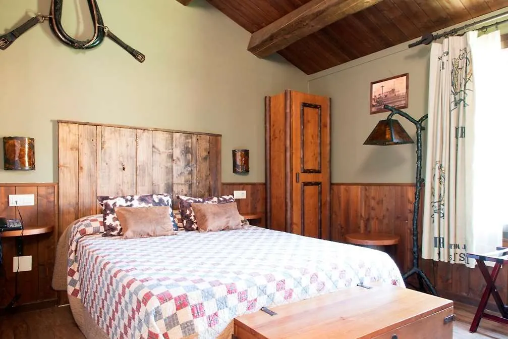 PortAventura Hotel Gold River: Theme Park Access Included Salou